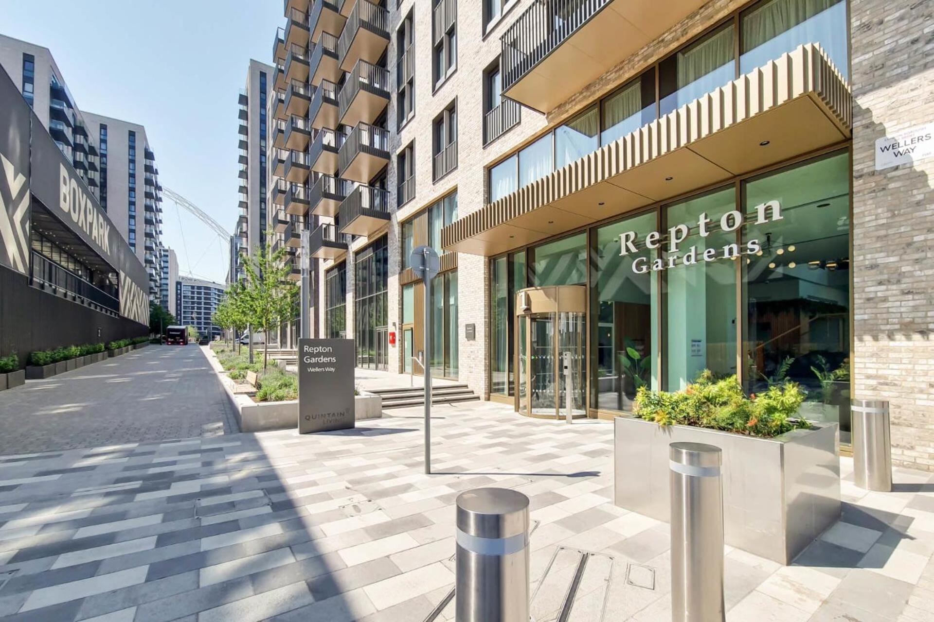 Botanical-Inspired Apartments At Repton Gardens Right In The Heart Of Wembley Park Londra Exterior foto