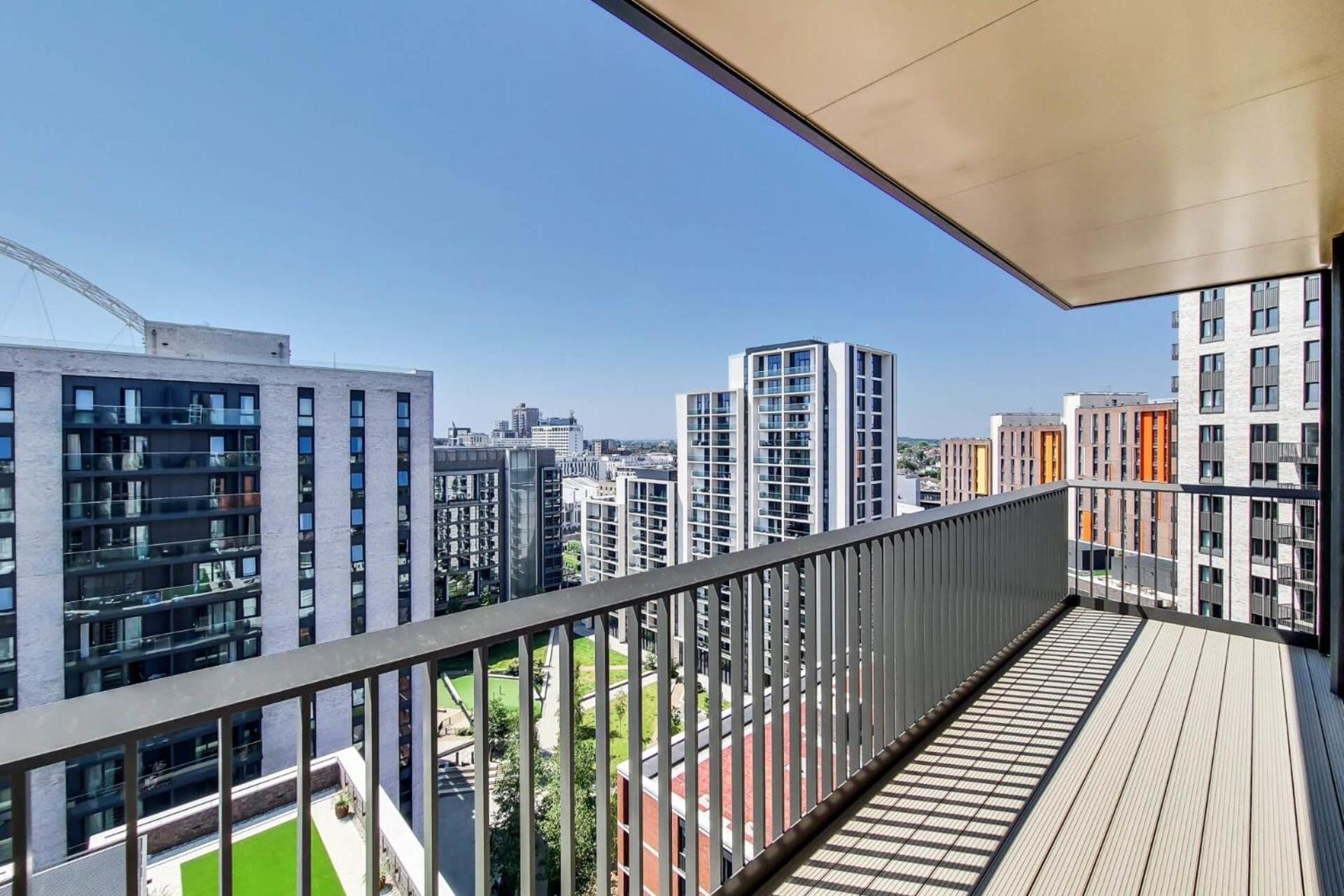 Botanical-Inspired Apartments At Repton Gardens Right In The Heart Of Wembley Park Londra Exterior foto