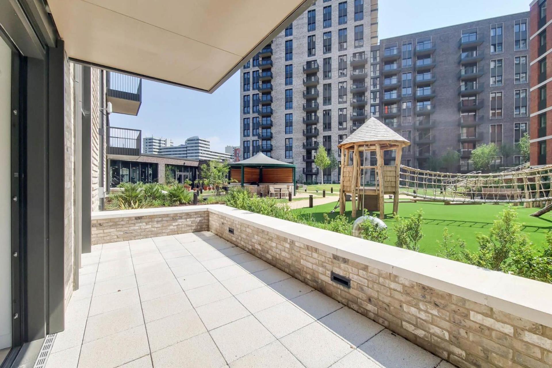 Botanical-Inspired Apartments At Repton Gardens Right In The Heart Of Wembley Park Londra Exterior foto